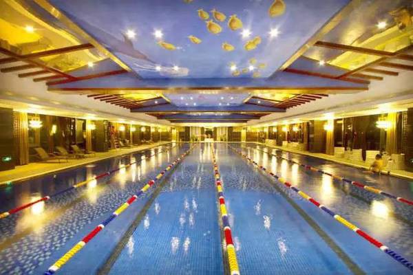 成都休闲生活指南：品茗钓鱼，尽享美食时光